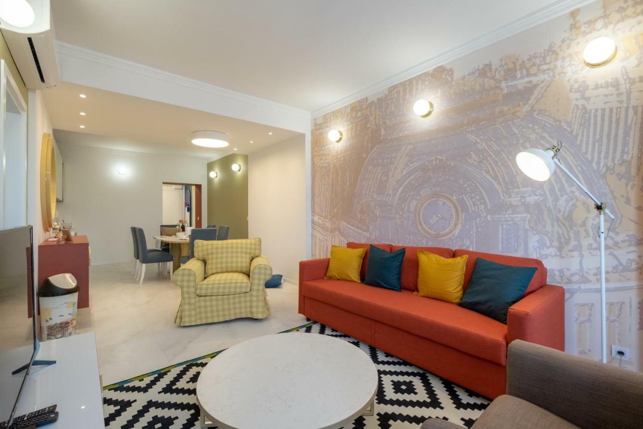 Vitosha Blvd 3-bedroom, 2-bathroom Lux Apartment *