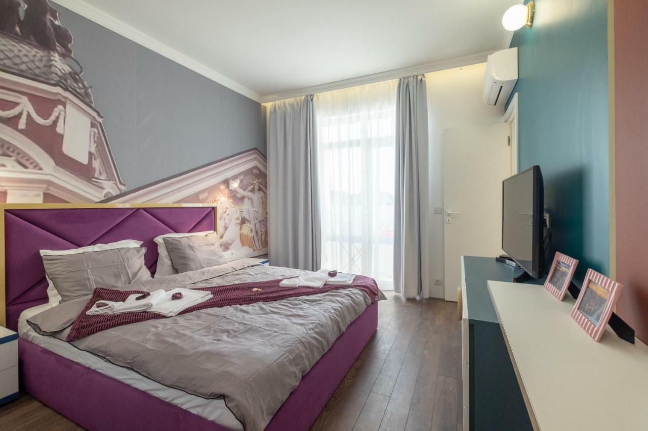 Apartment Vitosha Blvd 3-bedroom, 2-bathroom Lux Sofia